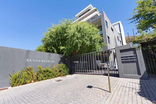 Property For Sale in Green Point, Cape Town
